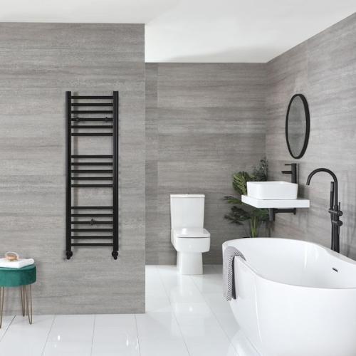 Mat zwarte badkamer radiator